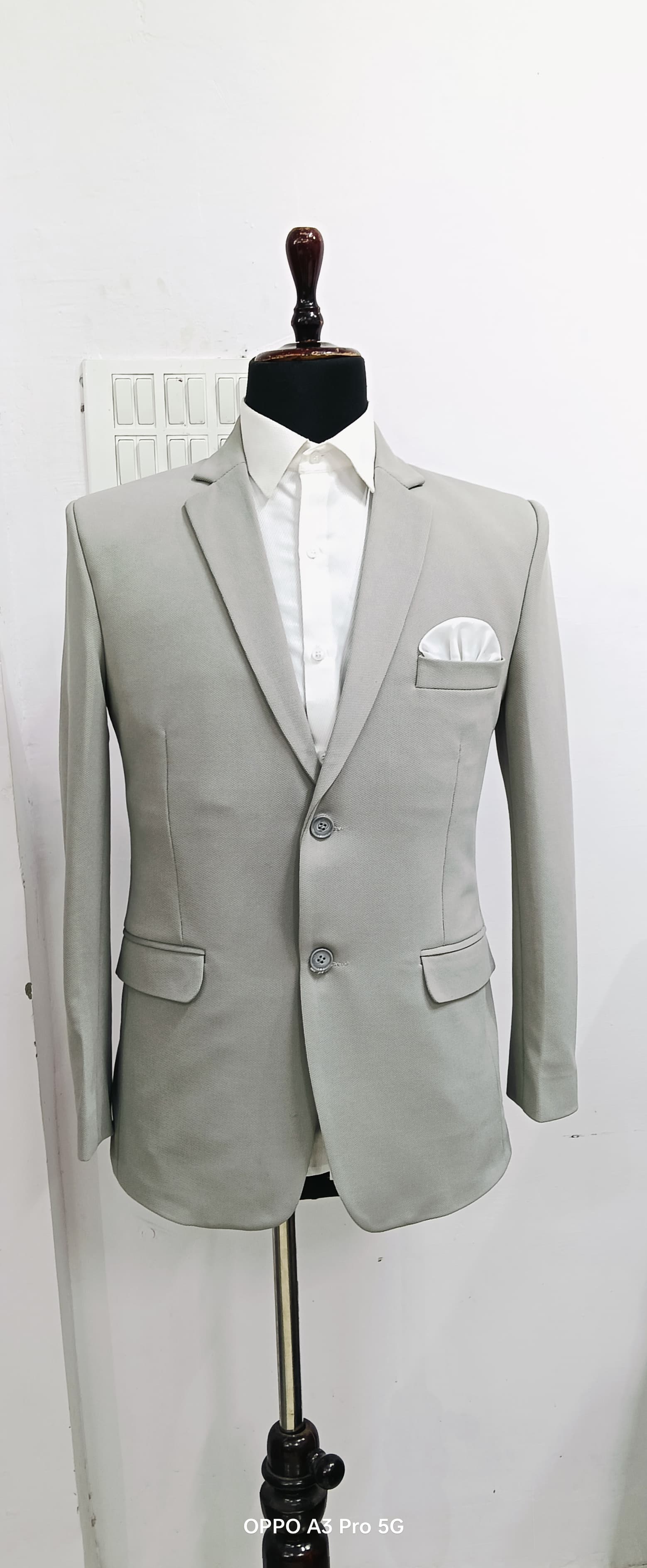 Casual Men's Blazers for Everyday Wear