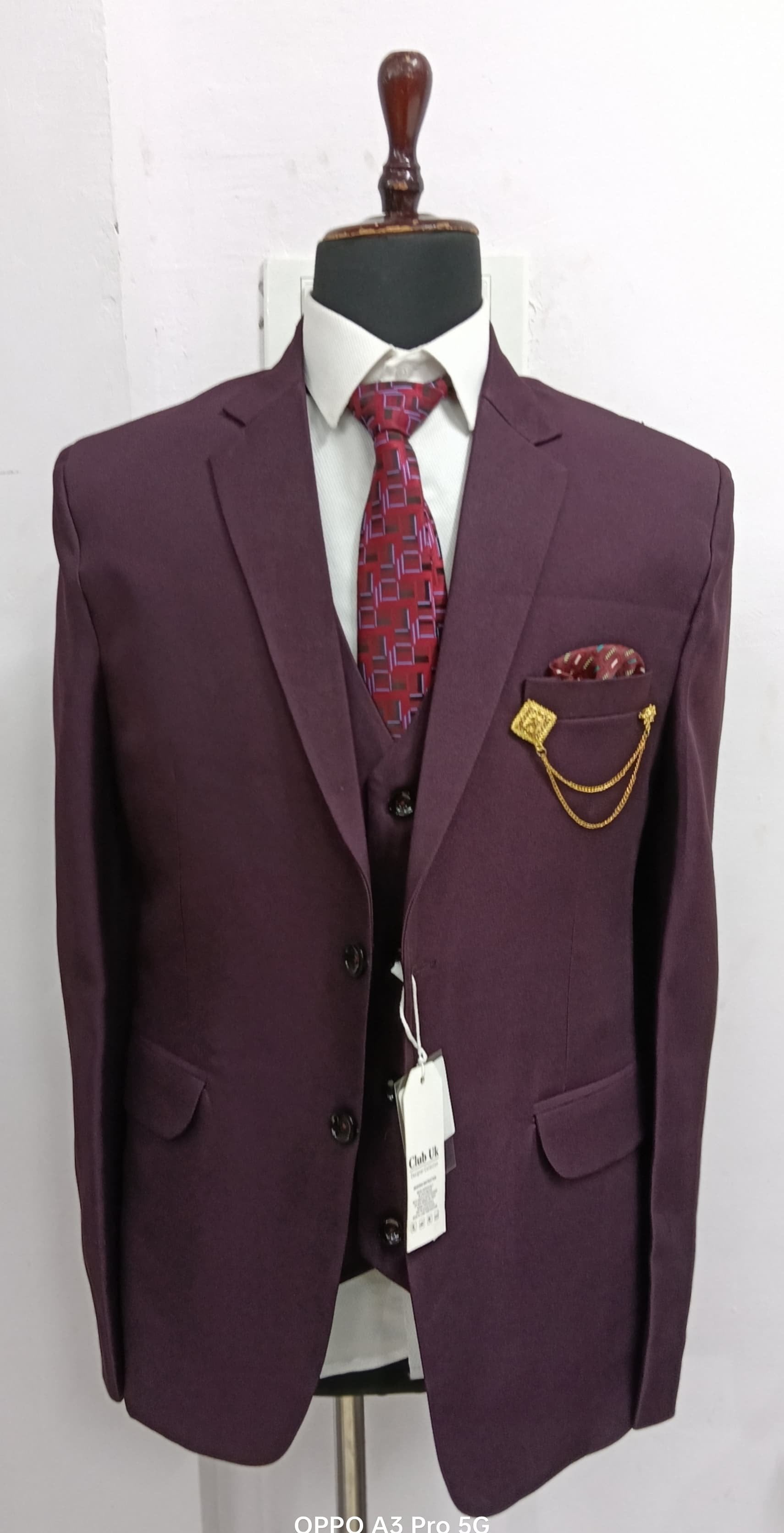 Affordable tailored men's 3-piece suits for wedding