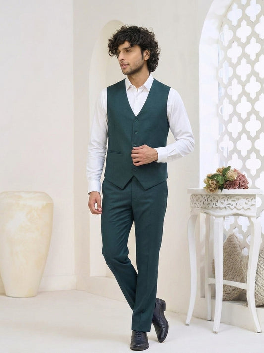 Club AK Men's Forest Green Premium Three-Piece Suit with Tailored Blazer, Waistcoat & Trousers
