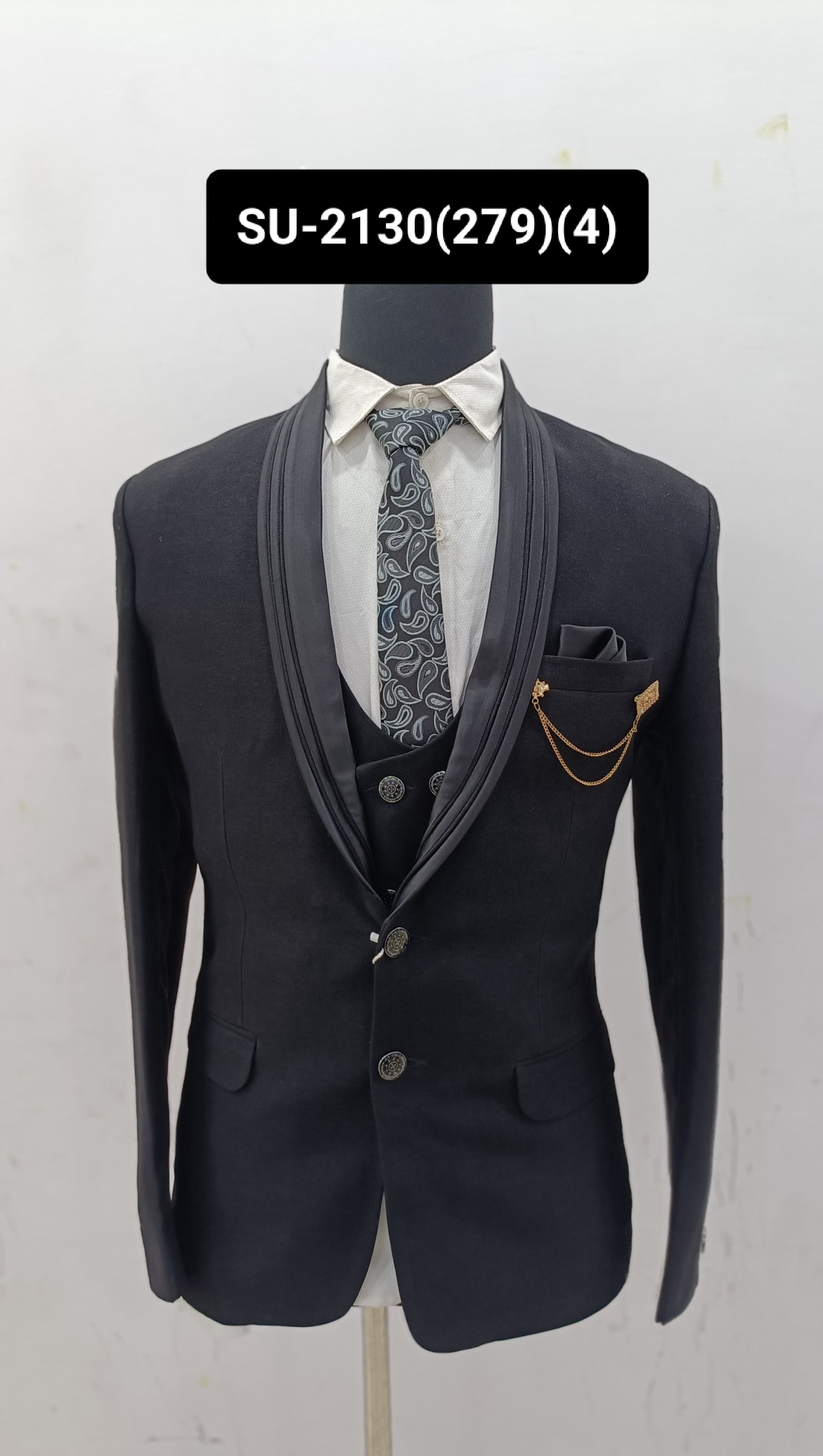 Men's Kohinoor 3-piece suits for party wear