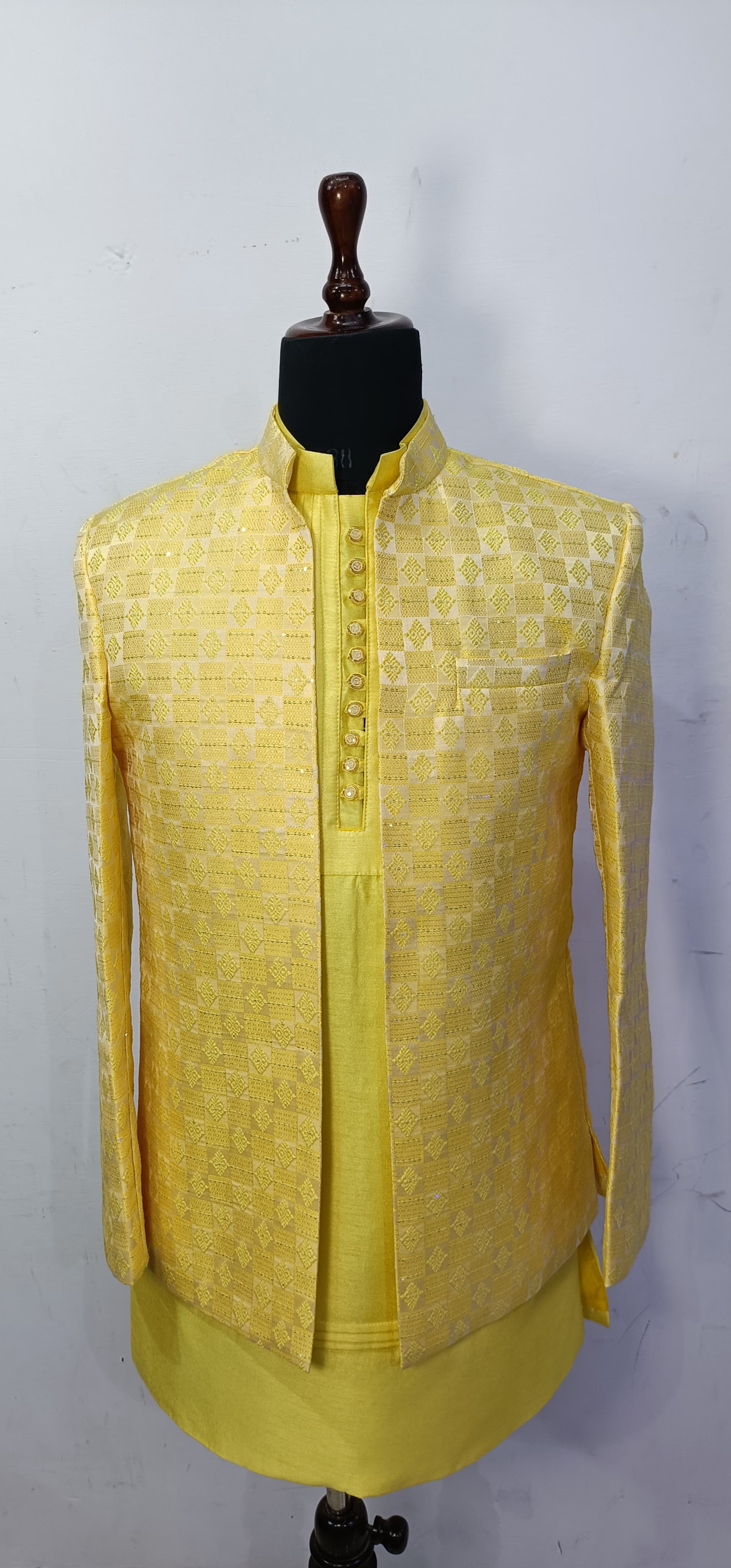 Ethmic Wear Short Shrug for Men