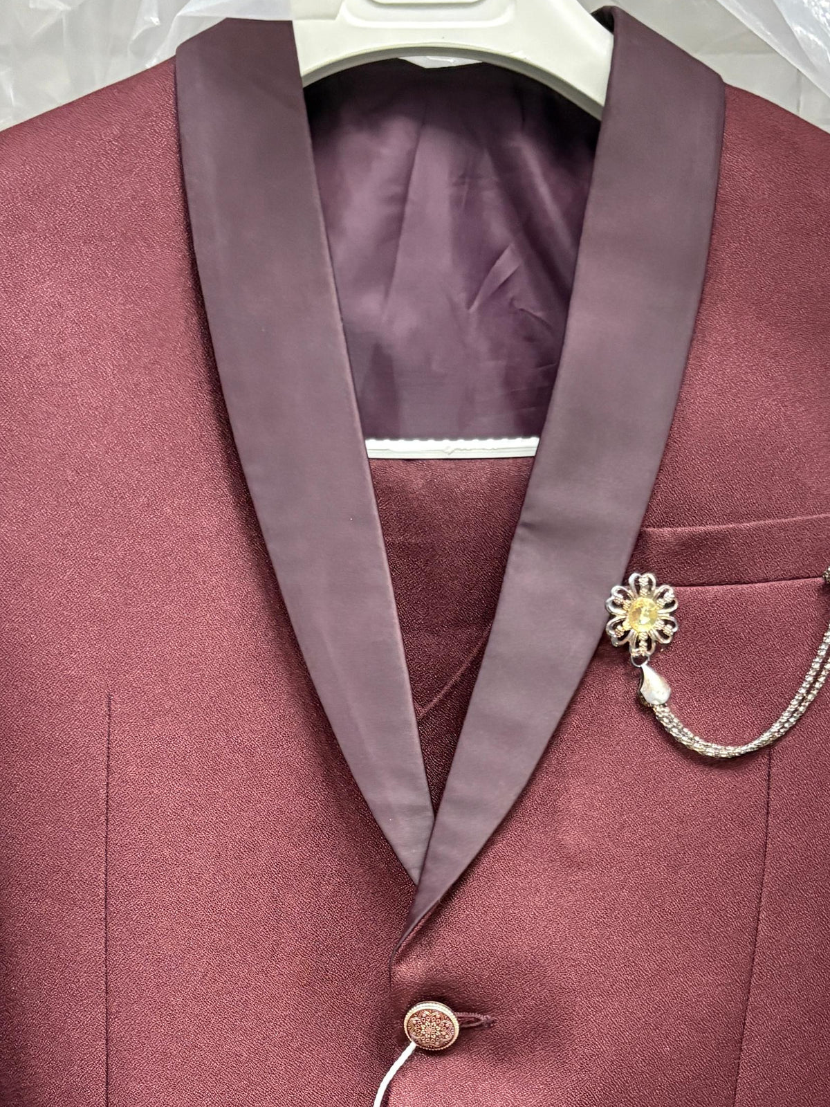 Men's maroon crepe tuxedo suit
