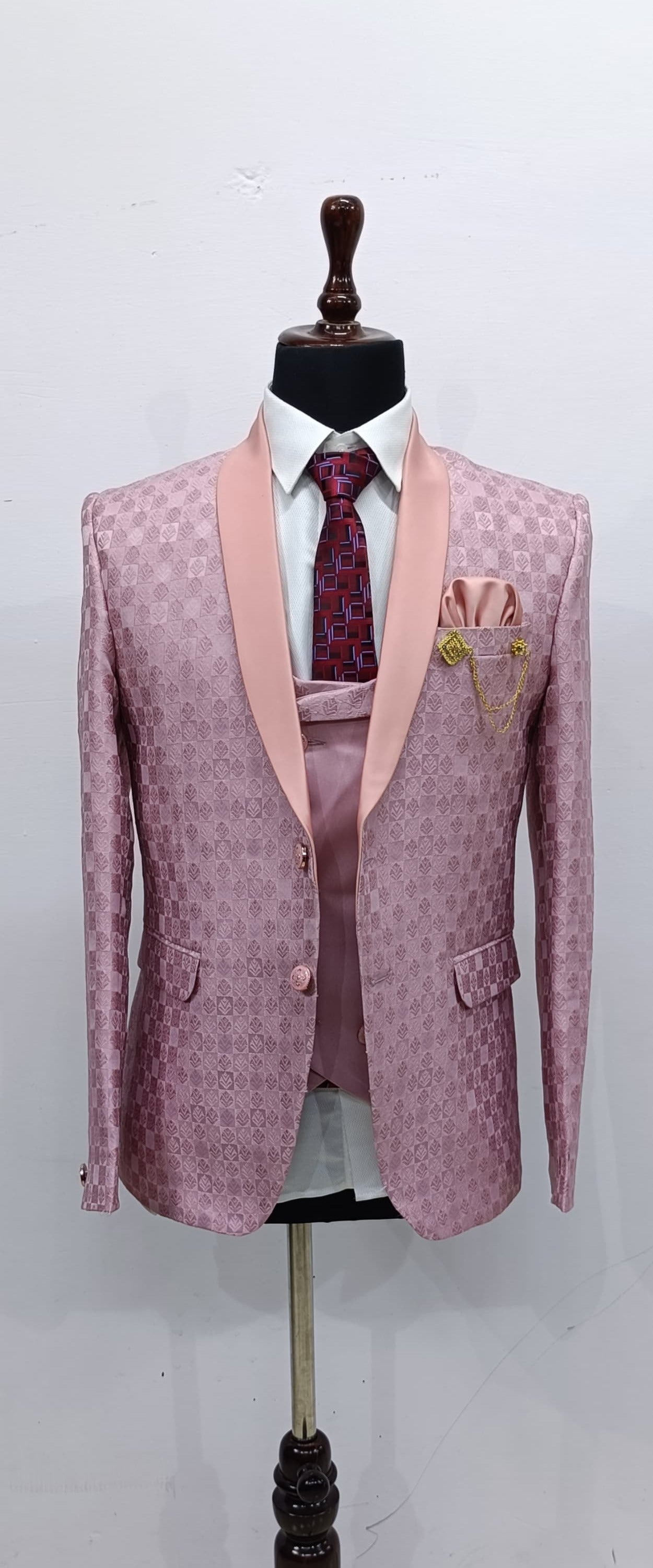 Best Men’s 3-Piece Suit for Formal Events