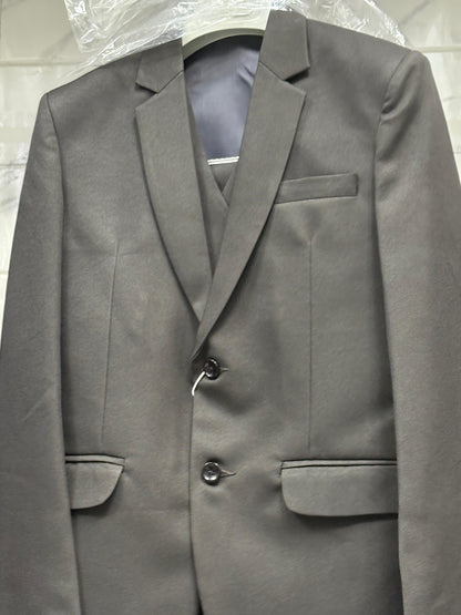 Club AK Men's Charcoal Grey 3 Piece Suit