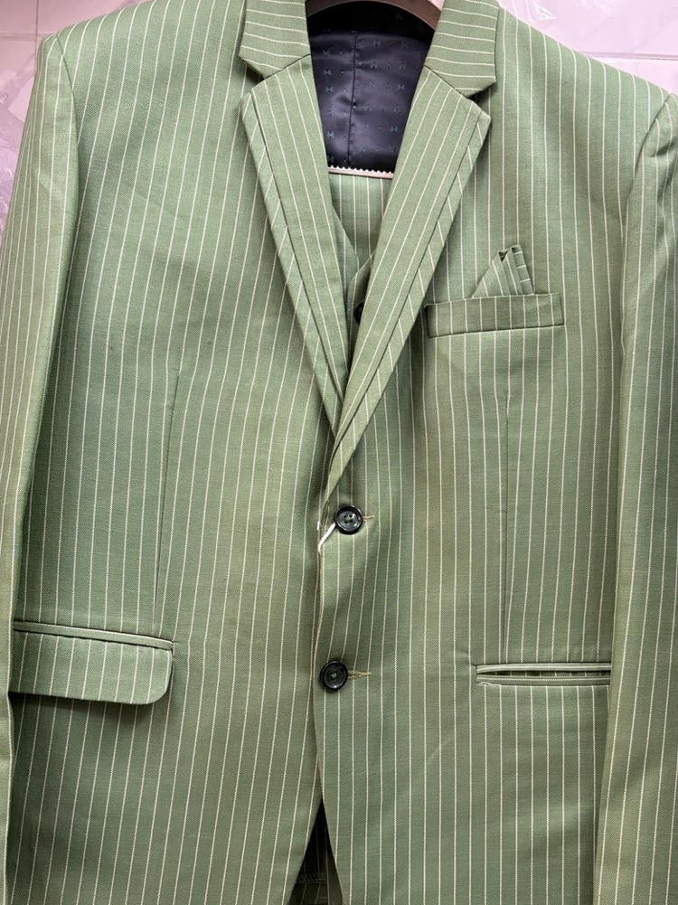 42 / green