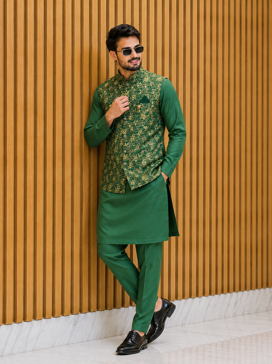 Men’s Luxury Embroidered Kurta with Coti Set for Special Occasions