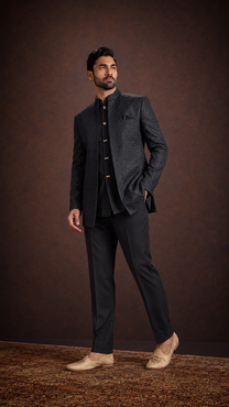 Black / 34