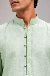 Light Green / 36