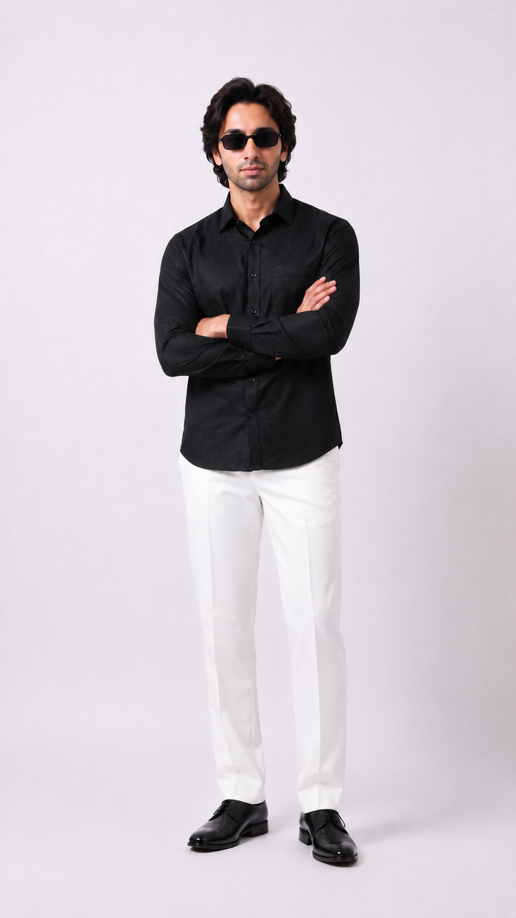 36 / Black