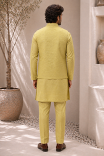 Yellow / 36