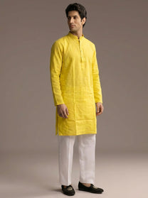 36 / Yellow
