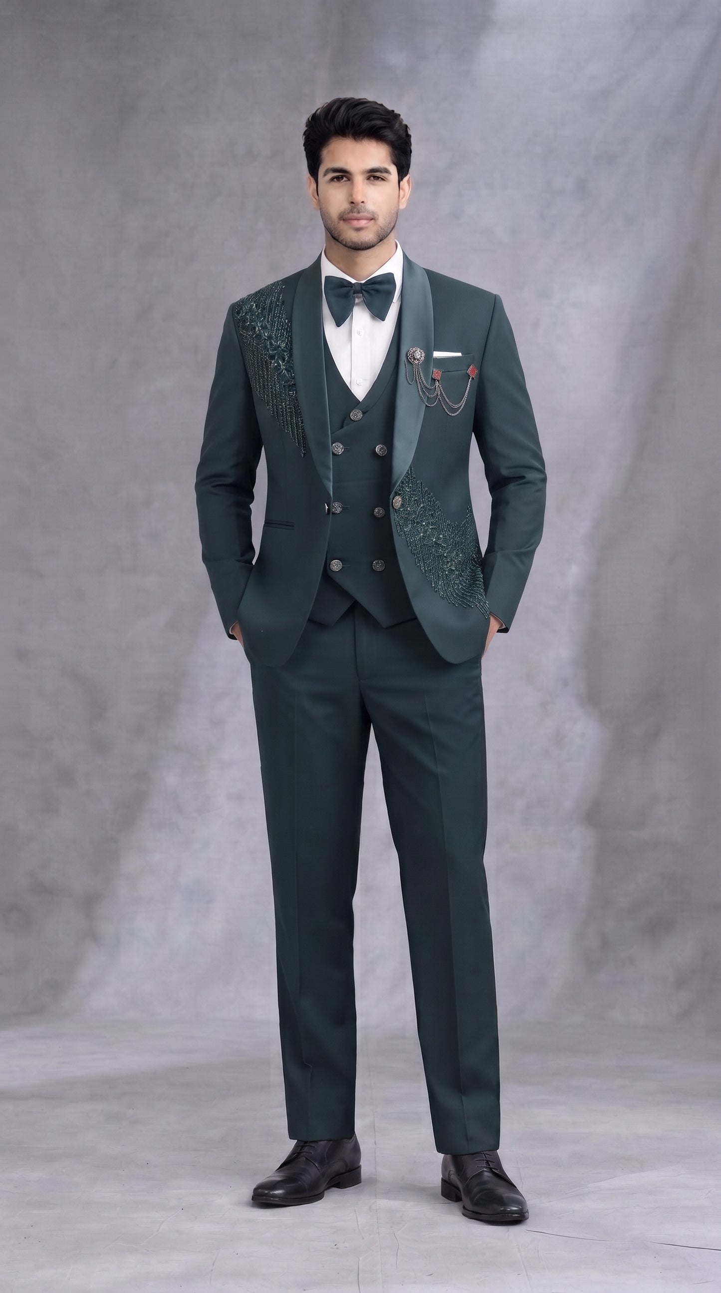 Club AK Emerald Green Embroidered Tuxedo Suit for Men with Satin Shawl Lapel | Premium Groom Tuxedo
