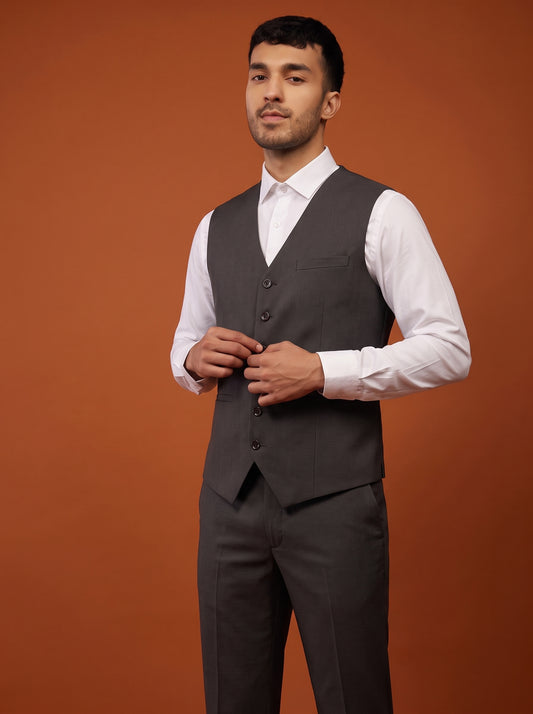 Club AK Men's Charcoal Grey Checkered Three Piece Suit