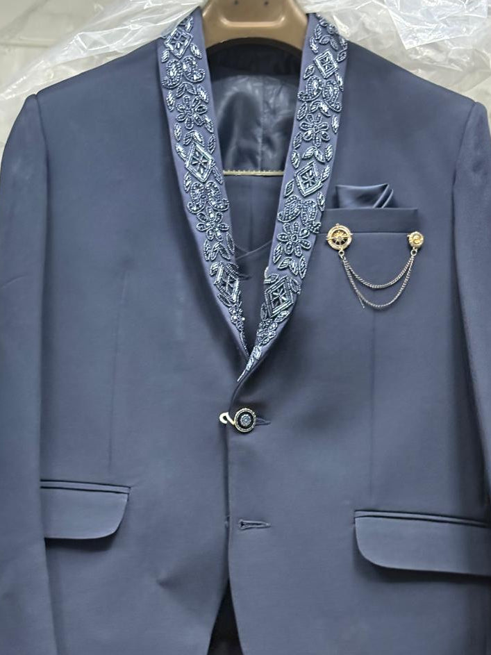 38 / Navy