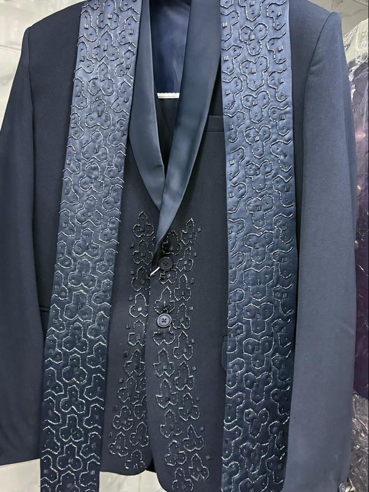 Dark Blue / 38