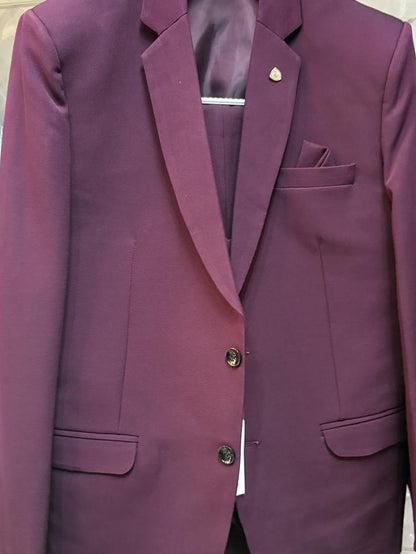 Club AK Men’s Premium Wine Three Piece Suit for Wedding & Reception