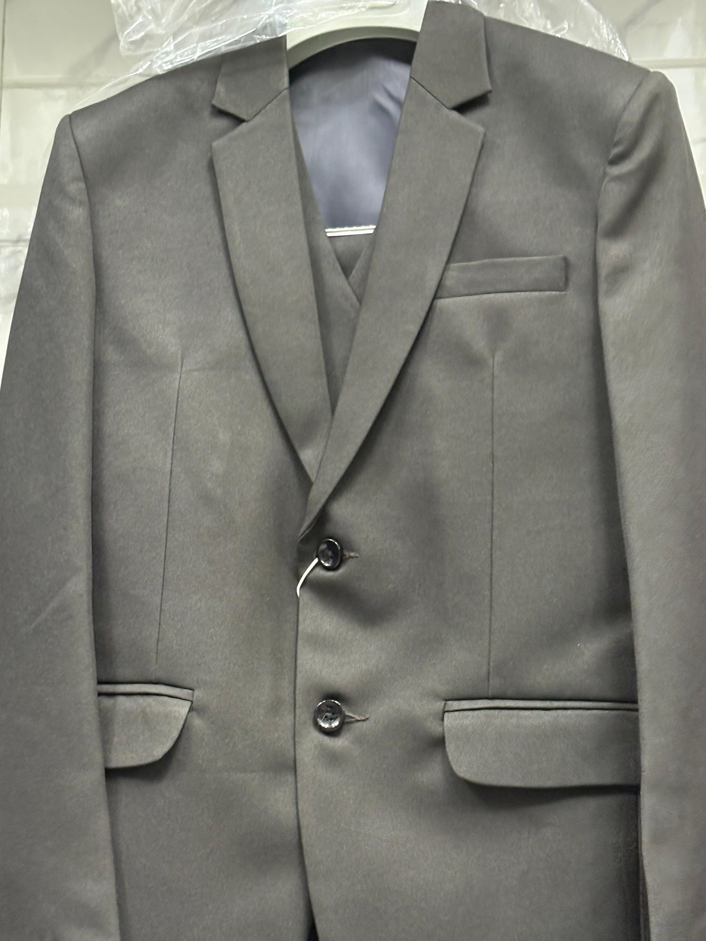 Club AK Men's Premium Grey Suit Set | Slim Fit 3-Piece Formal Wear