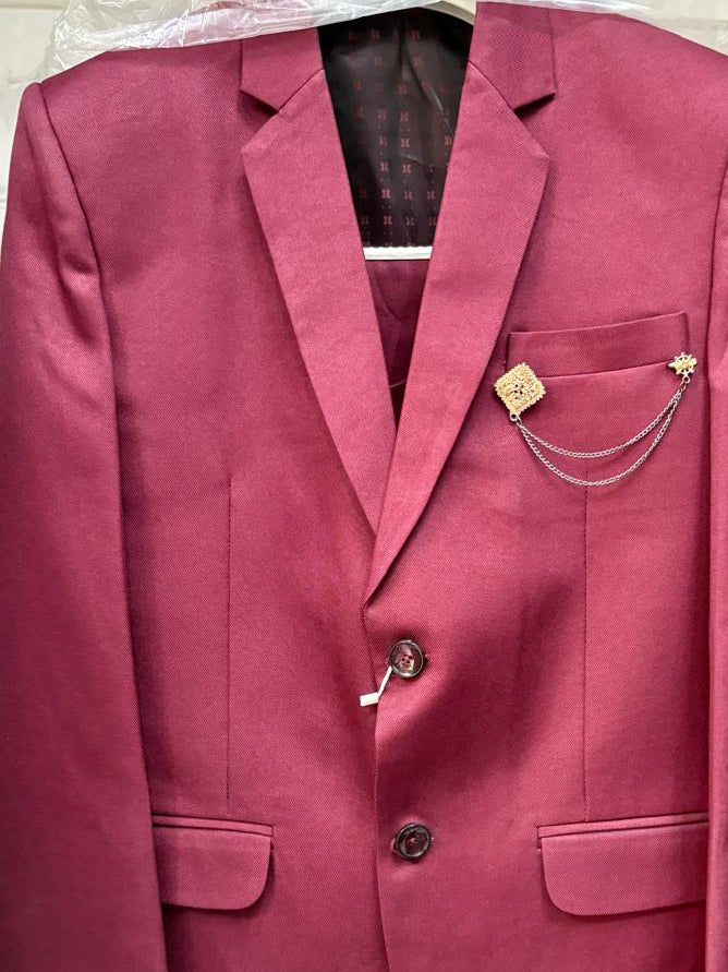 Club AK Men's Wine Red Premium 3 Piece Suit Set