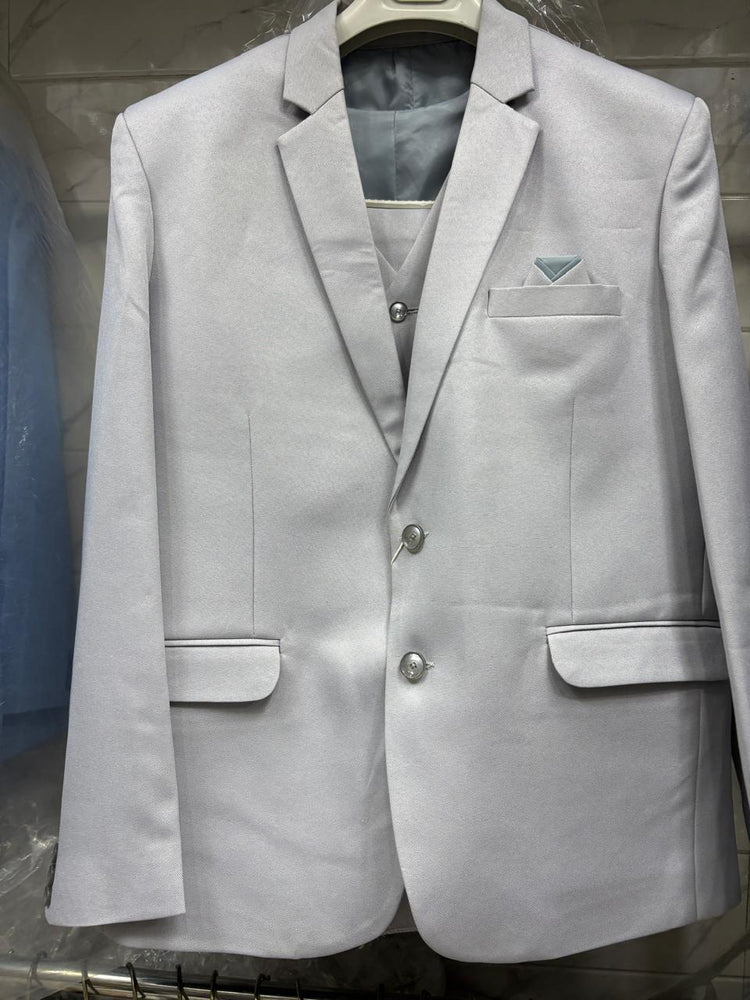 44 / Ice blue