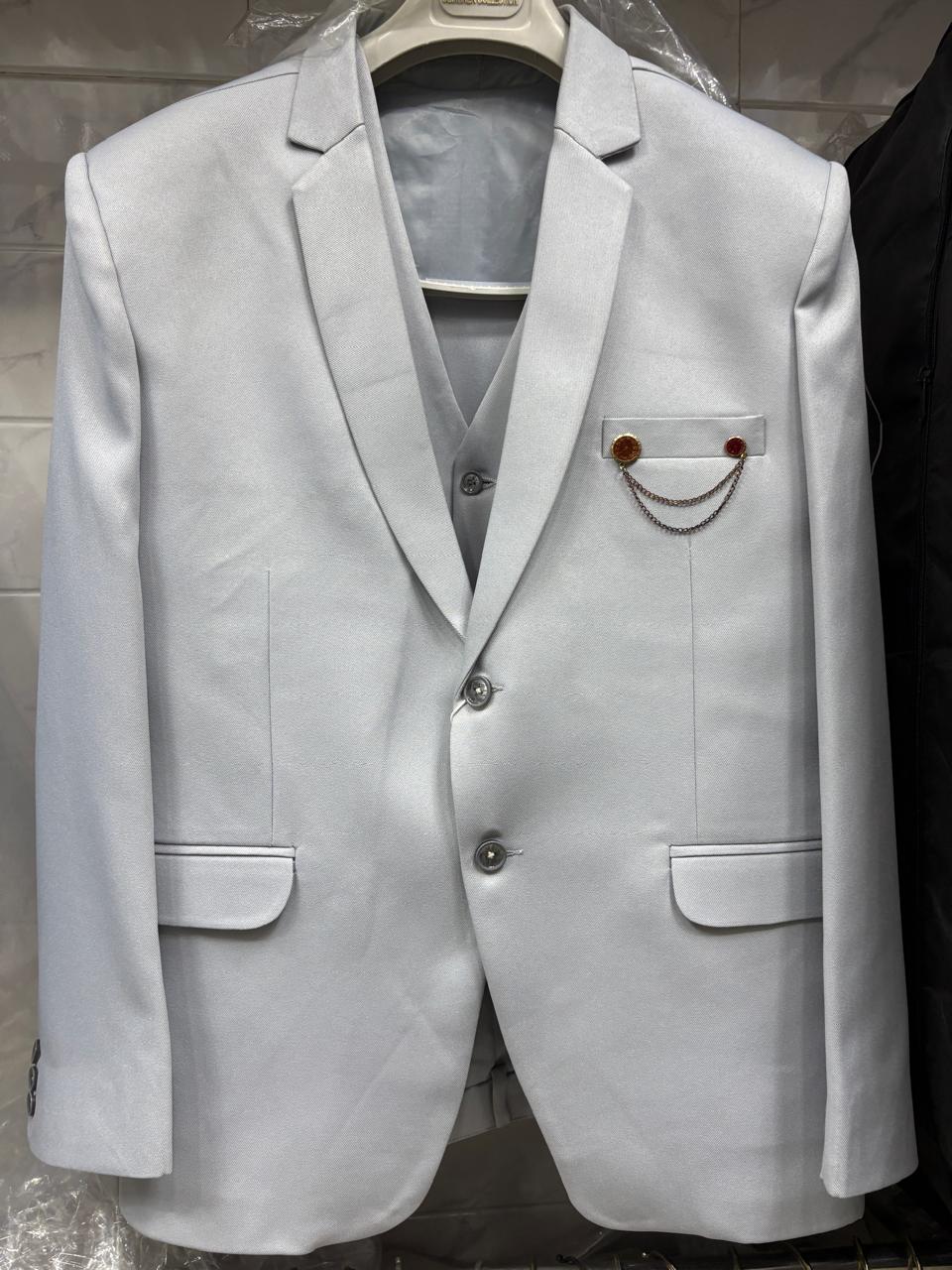 Club AK Men's Light Grey Three Piece Suit – Premium Wedding, Reception & Party Wear Suit