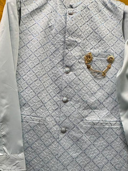 Club AK Men's Grey Kurta Pajama with Embroidered Nehru Jacket – Premium Wedding, Festive & Ethnic Wear
