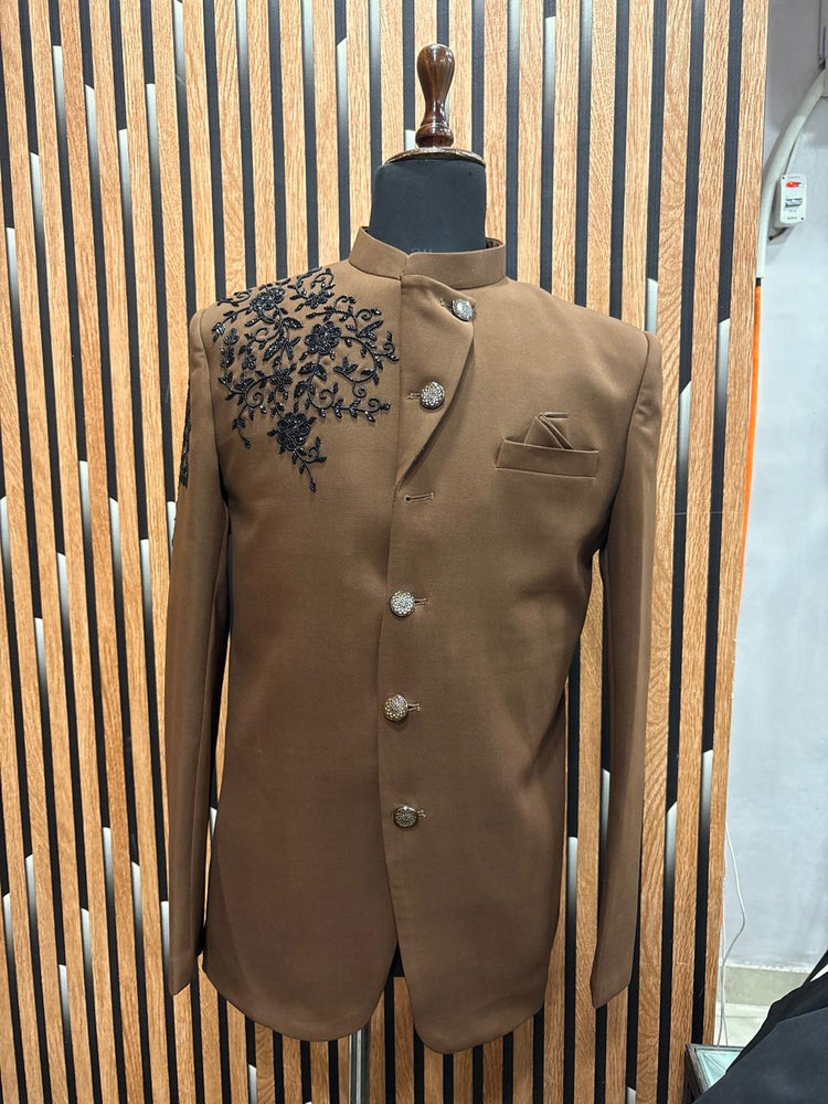 Brown / 36