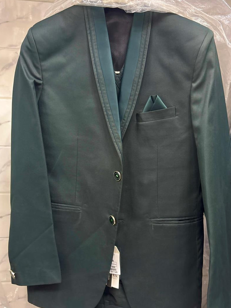 Club AK Men's Emerald Green Shawl Lapel Three-Piece Suit with Designer Blazer, Waistcoat & Trousers