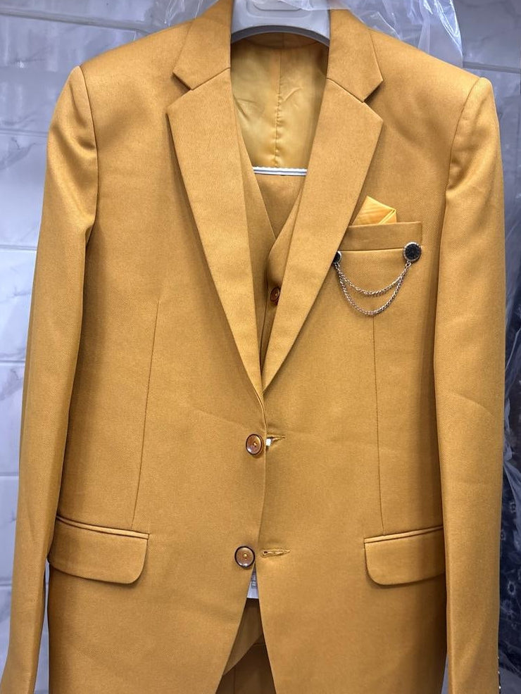 Club AK Men's Golden Ochre Three-Piece Suit with Tailored Blazer, Waistcoat & Trousers
